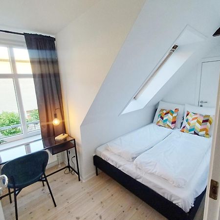 Beautiful Double Room In The Center Of City Randers Exteriör bild