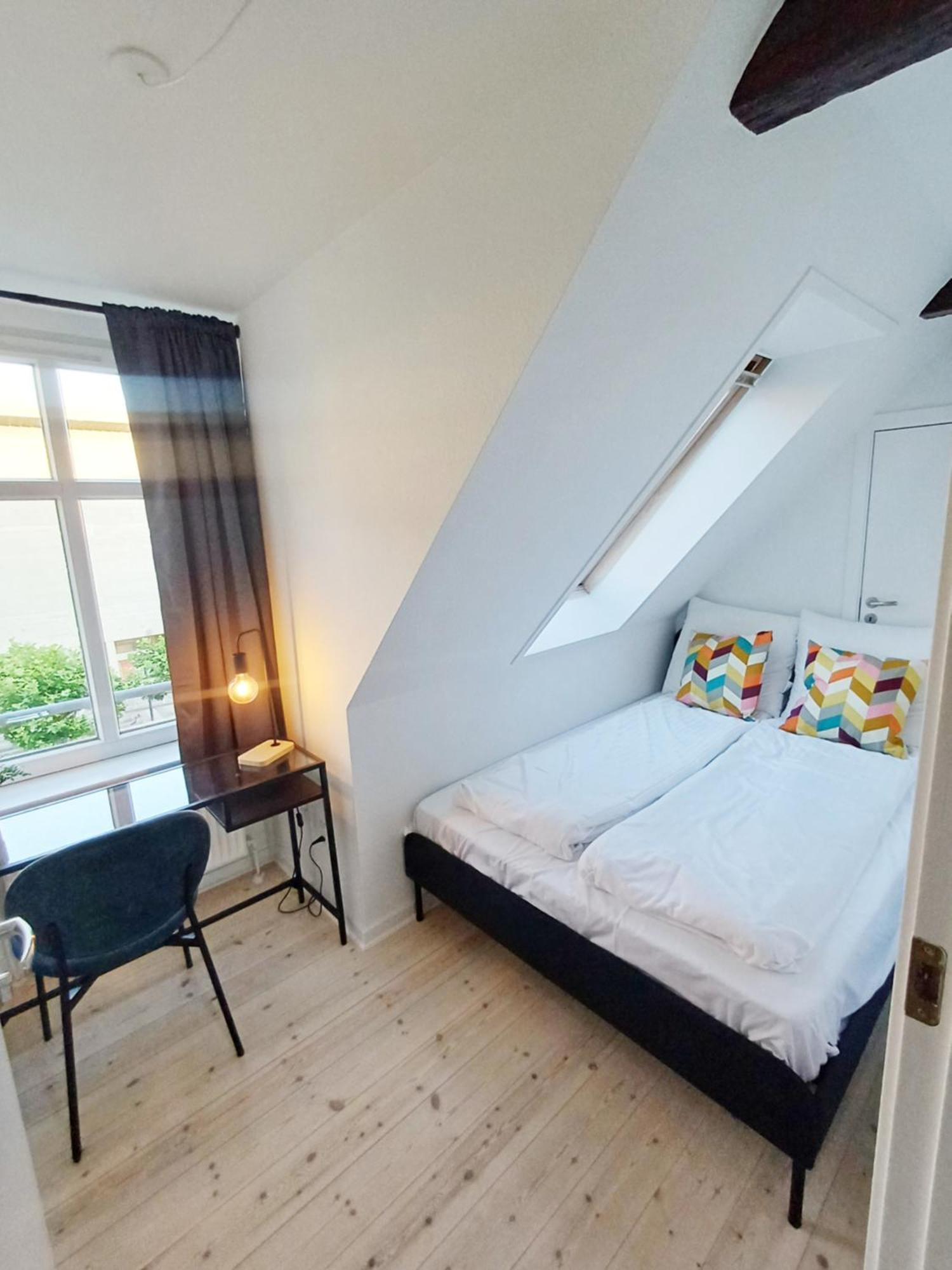 Beautiful Double Room In The Center Of City Randers Exteriör bild
