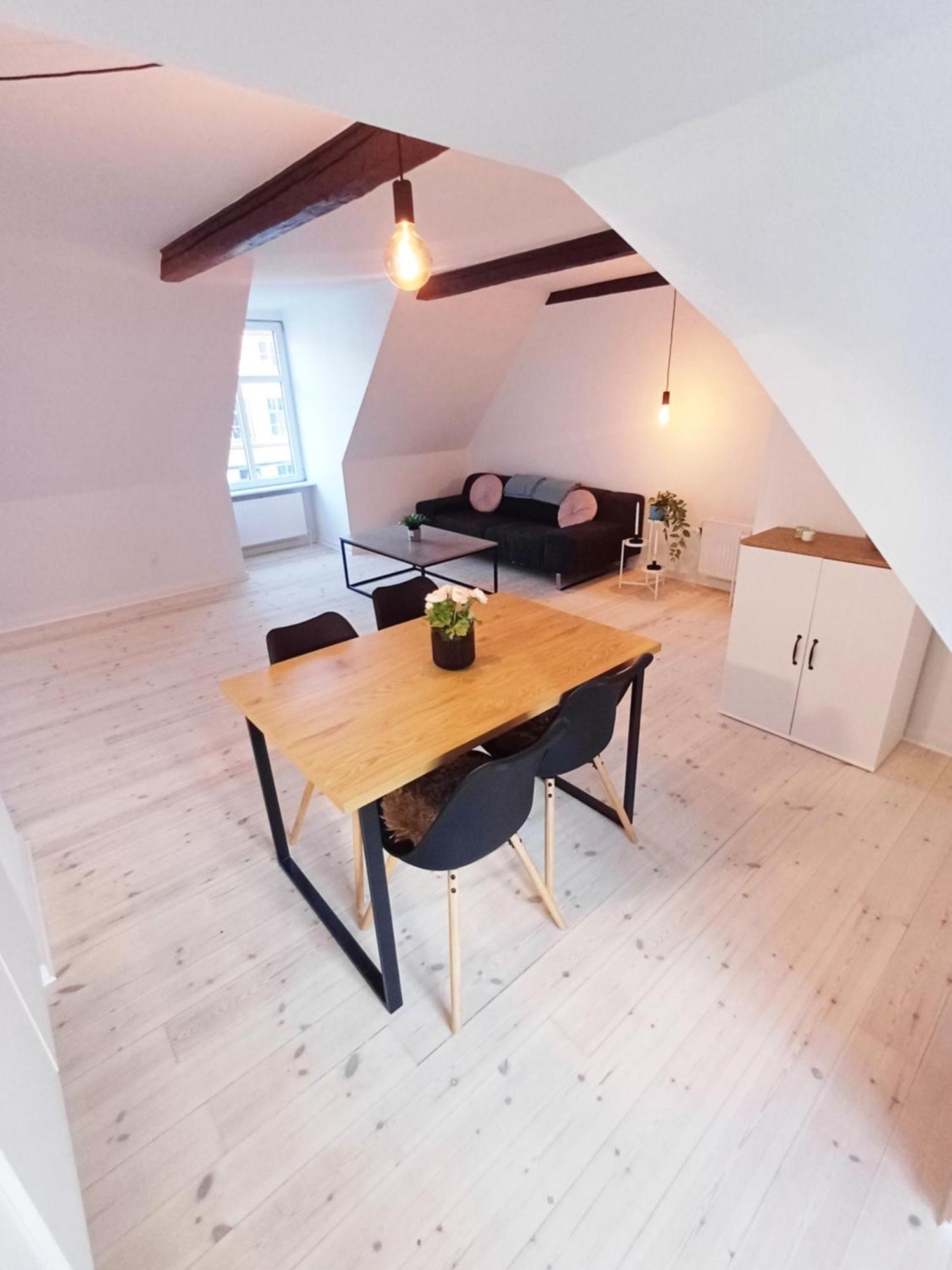 Beautiful Double Room In The Center Of City Randers Exteriör bild